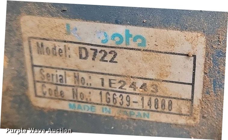 image for item EN8472 2001 Bobcat 463 skid steer loader