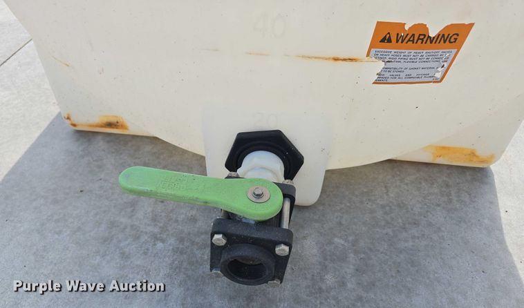 image for item EO1609 Poly tank