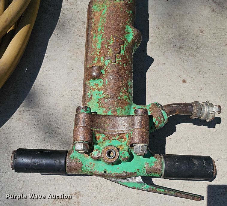 image for item EO1611 2013 Atlas Copco XAS 185 JD air compressor