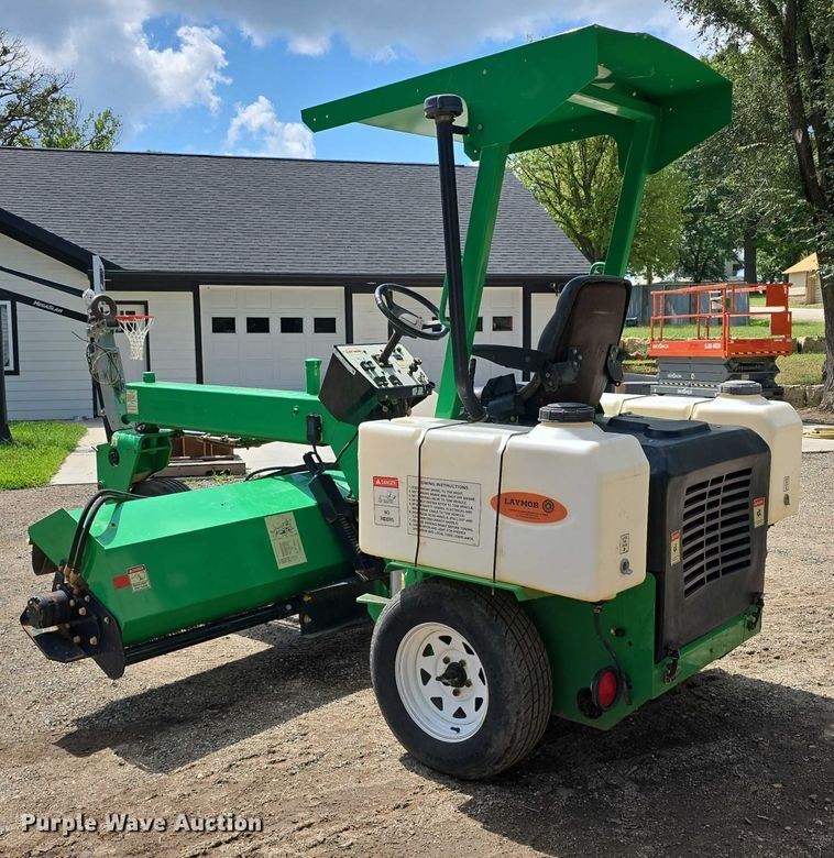 image for item EO1612 Lay-Mor SM300 broom