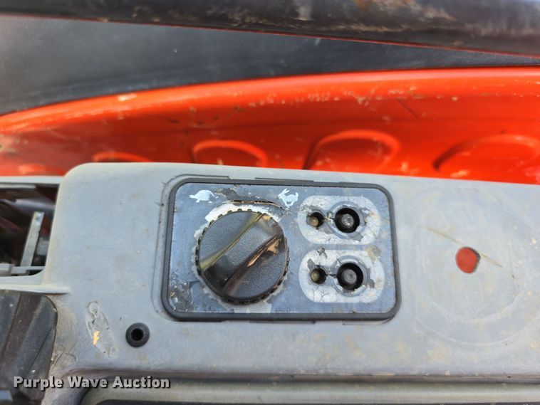 image for item EO1613 2013 Kubota KX91-3S mini excavator