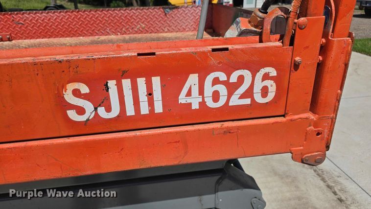 image for item EO1614 2015 SkyJack  SJIII 4626 scissor lift