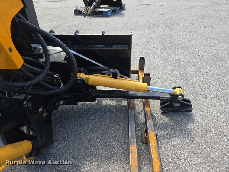 image for item EO1621 2025 MBD85 skid steer backhoe