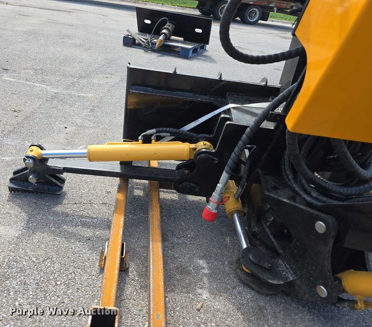 image for item EO1621 2025 MBD85 skid steer backhoe