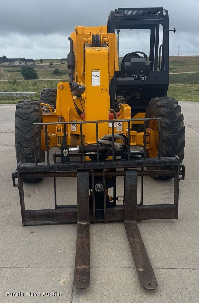 image for item ER2187 2005 JCB 506c HL telehandler