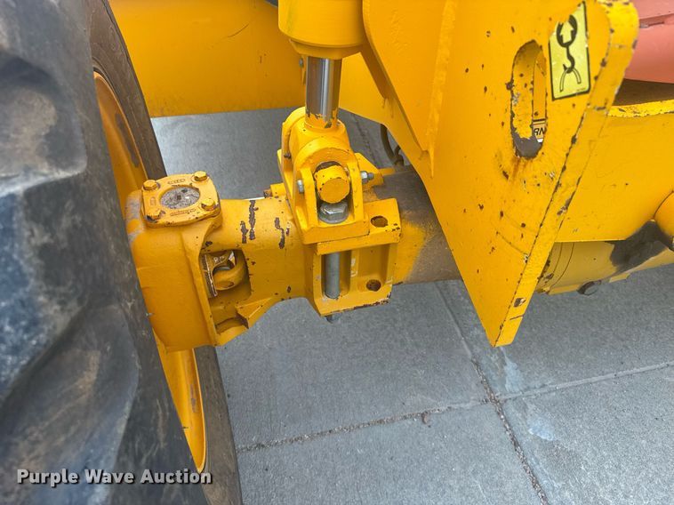 image for item ER2187 2005 JCB 506c HL telehandler