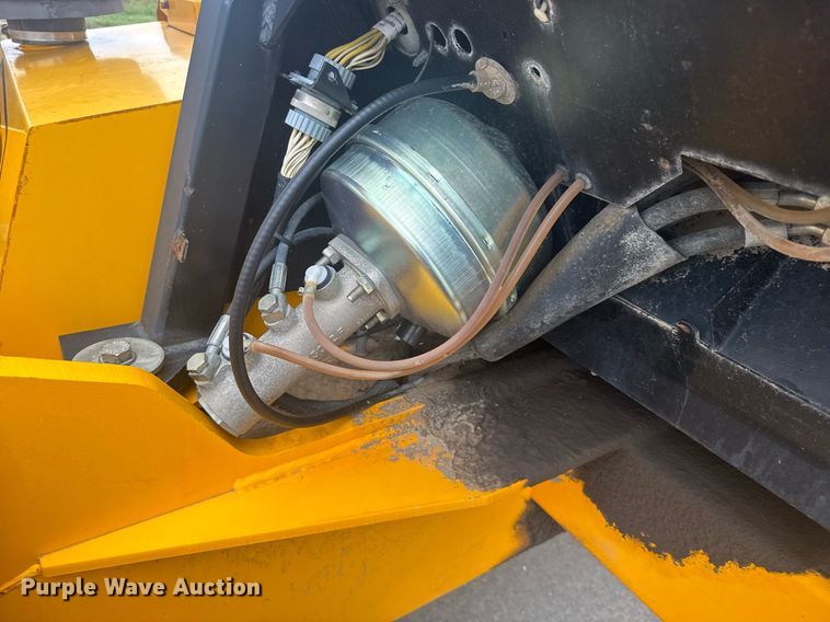 image for item ER2187 2005 JCB 506c HL telehandler