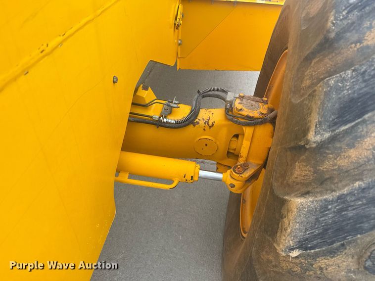 image for item ER2187 2005 JCB 506c HL telehandler