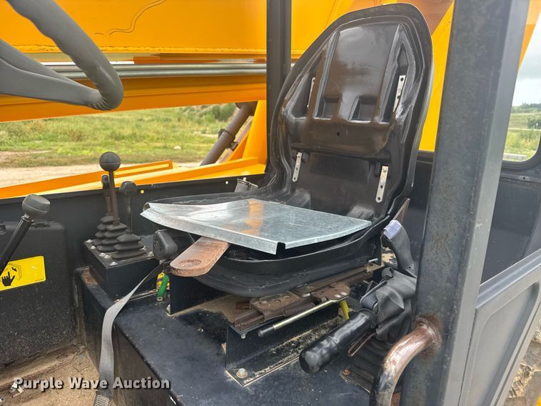 image for item ER2187 2005 JCB 506c HL telehandler