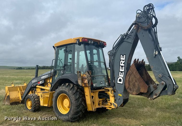 image for item ER2188 2011 John Deere 310J backhoe