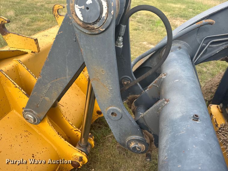 image for item ER2188 2011 John Deere 310J backhoe