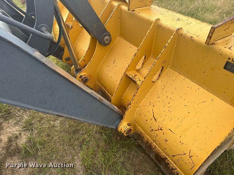 image for item ER2188 2011 John Deere 310J backhoe