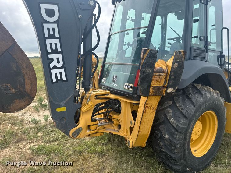 image for item ER2188 2011 John Deere 310J backhoe