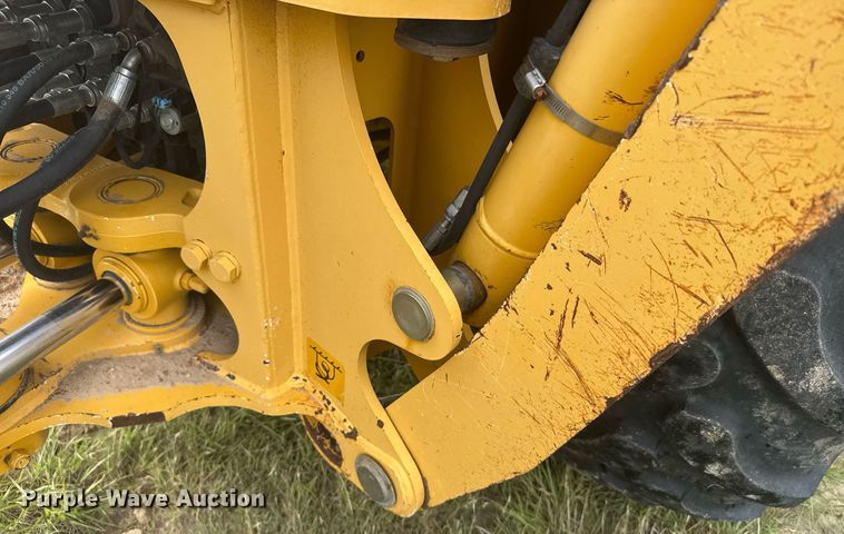 image for item ER2188 2011 John Deere 310J backhoe