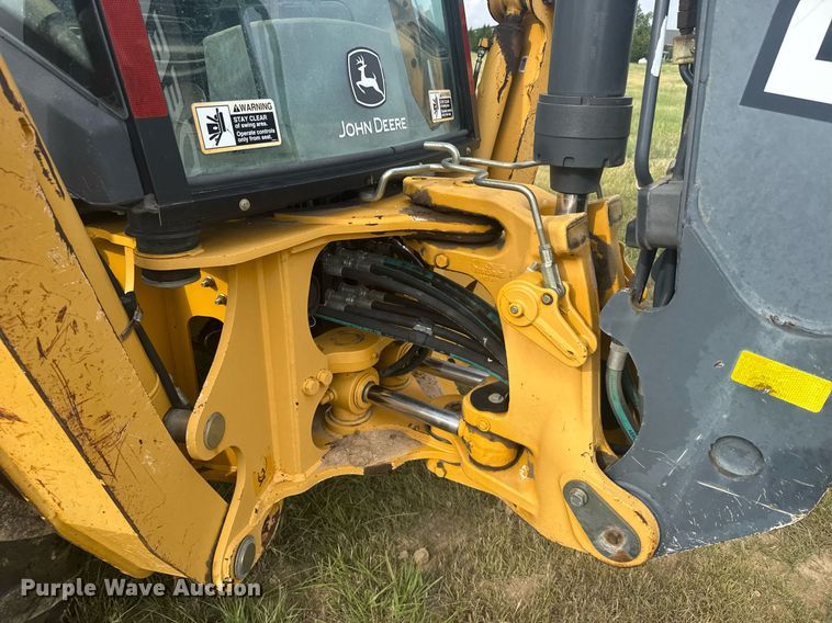 image for item ER2188 2011 John Deere 310J backhoe