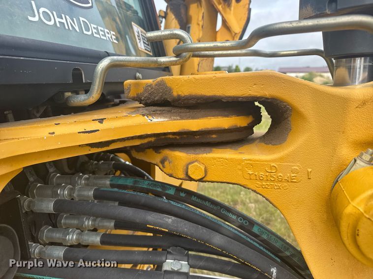 image for item ER2188 2011 John Deere 310J backhoe