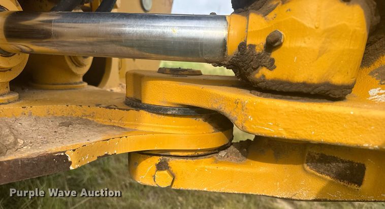 image for item ER2188 2011 John Deere 310J backhoe