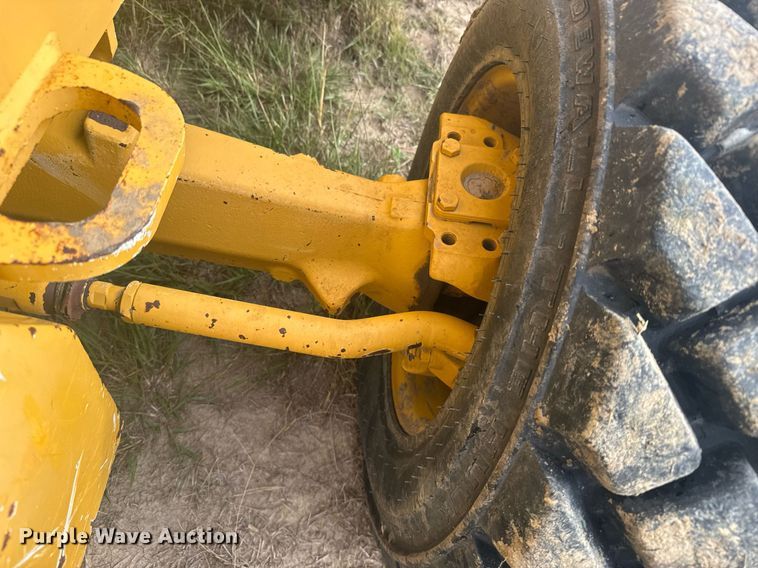 image for item ER2188 2011 John Deere 310J backhoe