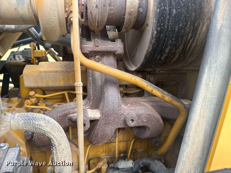 image for item ER2188 2011 John Deere 310J backhoe