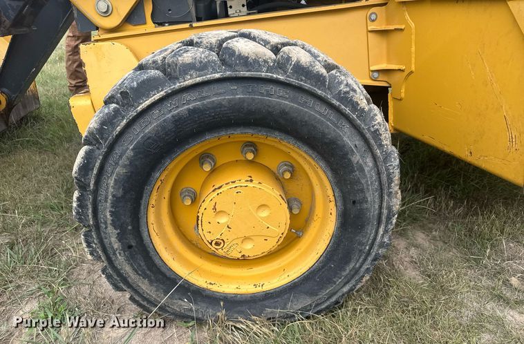 image for item ER2188 2011 John Deere 310J backhoe
