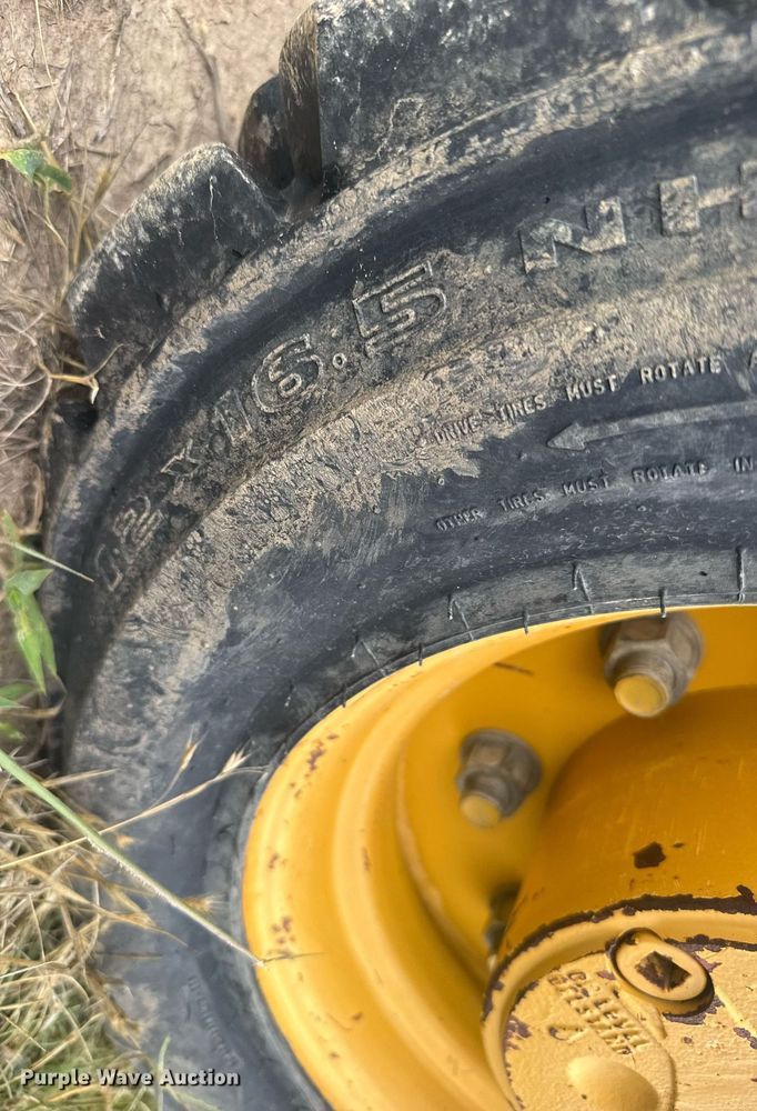 image for item ER2188 2011 John Deere 310J backhoe