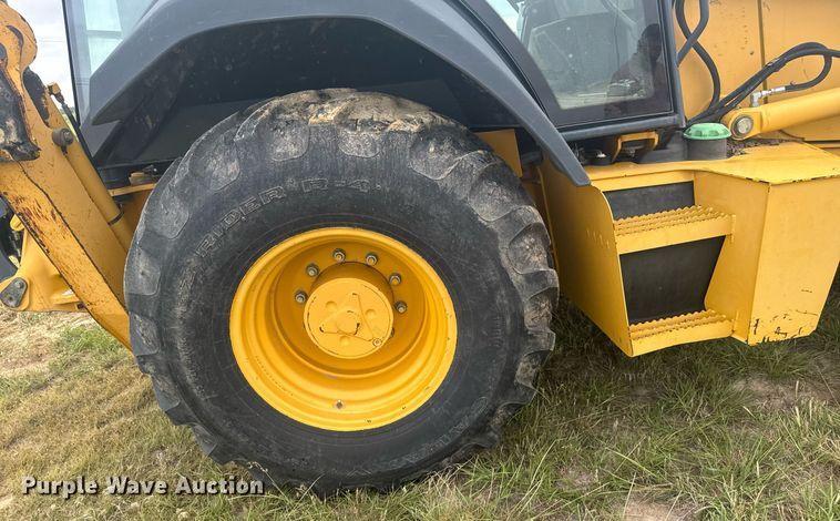 image for item ER2188 2011 John Deere 310J backhoe