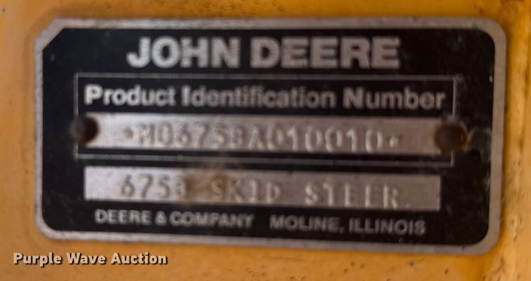 image for item ER2241 1990 John Deere 675B skid steer loader