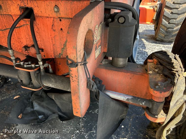 image for item ET3018 2005 JLG 600S boom lift