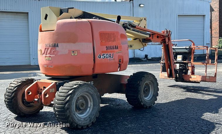 image for item ET3019 2012 JLG 450AJ Series II boom lift