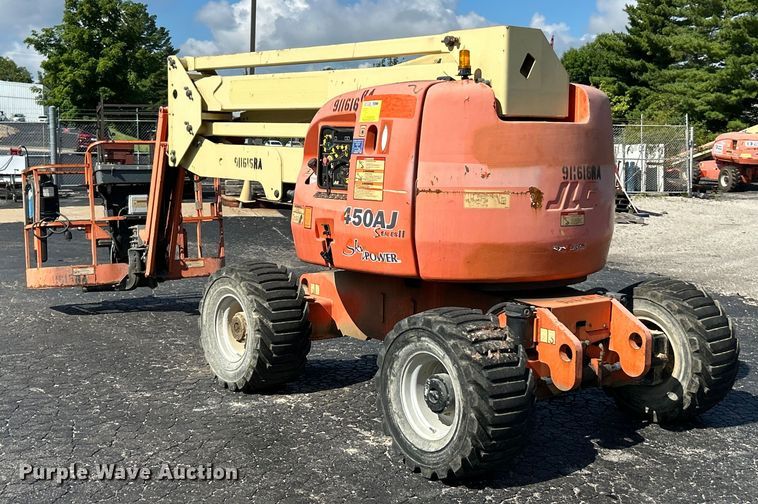 image for item ET3019 2012 JLG 450AJ Series II boom lift
