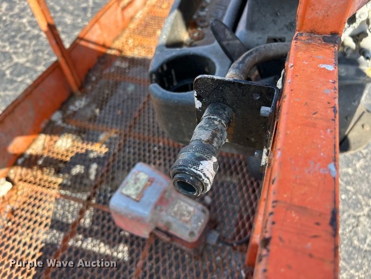 image for item ET3019 2012 JLG 450AJ Series II boom lift