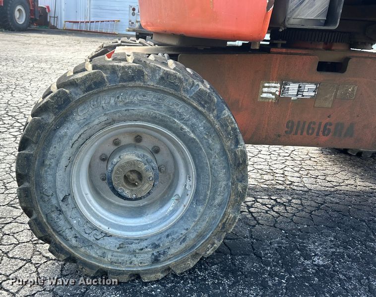 image for item ET3019 2012 JLG 450AJ Series II boom lift