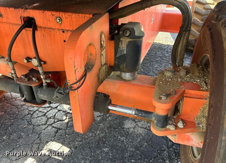 image for item ET3020 2006 JLG 600S boom lift