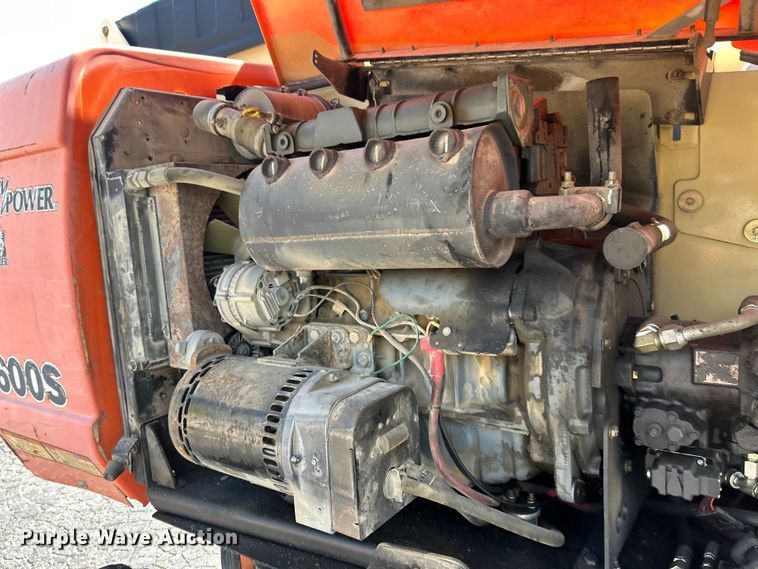 image for item ET3020 2006 JLG 600S boom lift