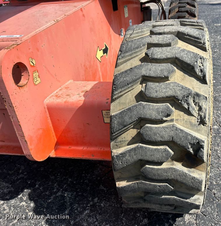 image for item ET3020 2006 JLG 600S boom lift