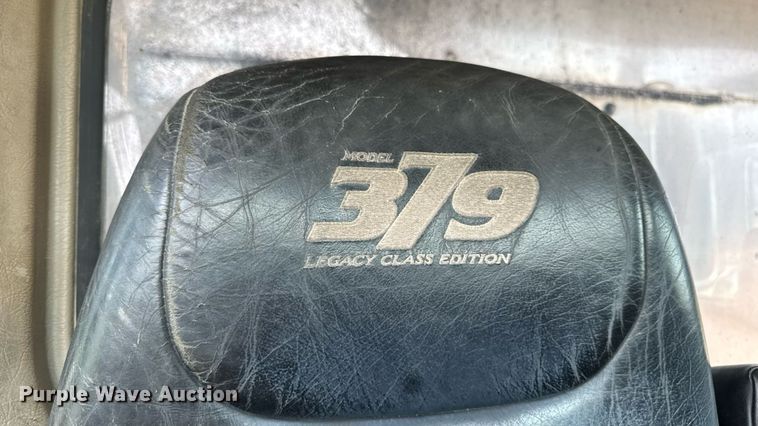 image for item ET8503 2005 Peterbilt 357 dump truck