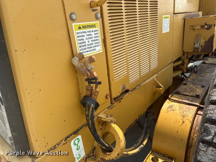 image for item ET8510 2001 Caterpillar 140H motor grader