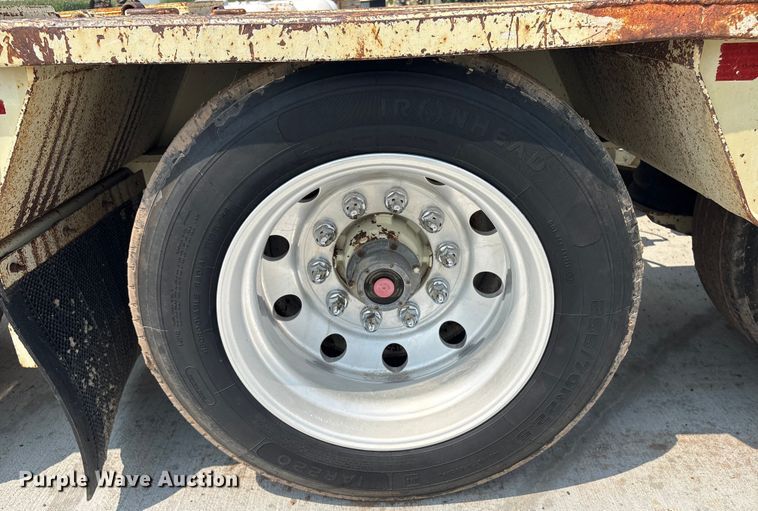 image for item ET8511 1998 Trail King TK100HDG-503 lowboy equipment trailer