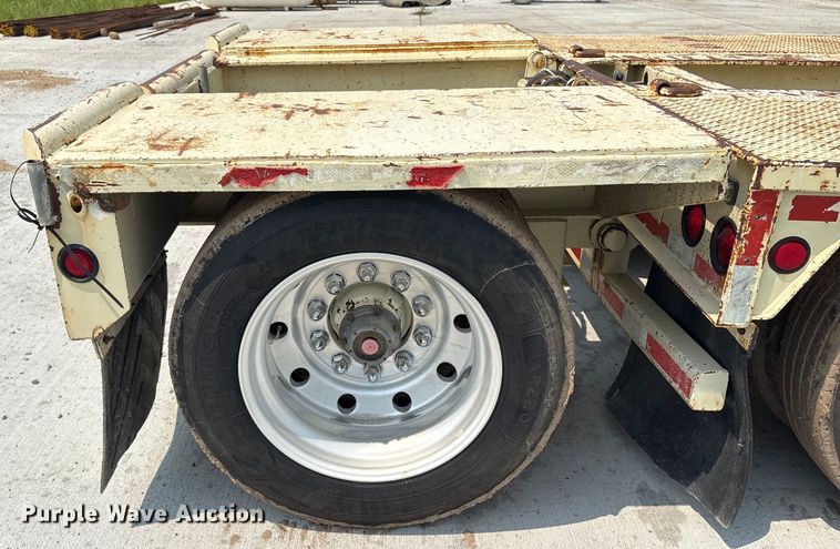 image for item ET8512 1995 Trail King TK22FA-051 booster Axle