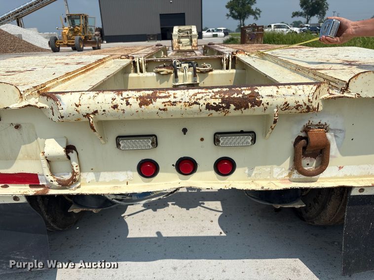 image for item ET8512 1995 Trail King TK22FA-051 booster Axle