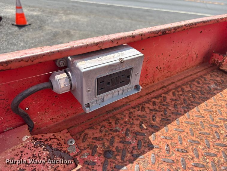 image for item ET8516 2013 Skyjack SJIII 3219 Scissor lift