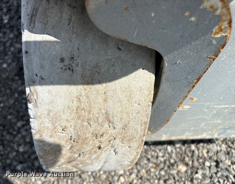 image for item ET8516 2013 Skyjack SJIII 3219 Scissor lift