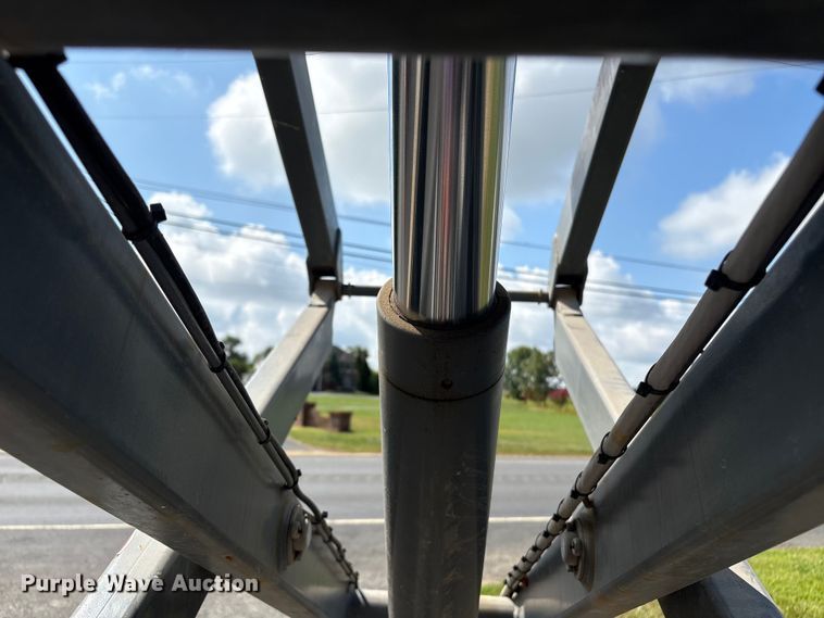 image for item ET8517 2013 Skyjack SJIII 3219 scissor lift