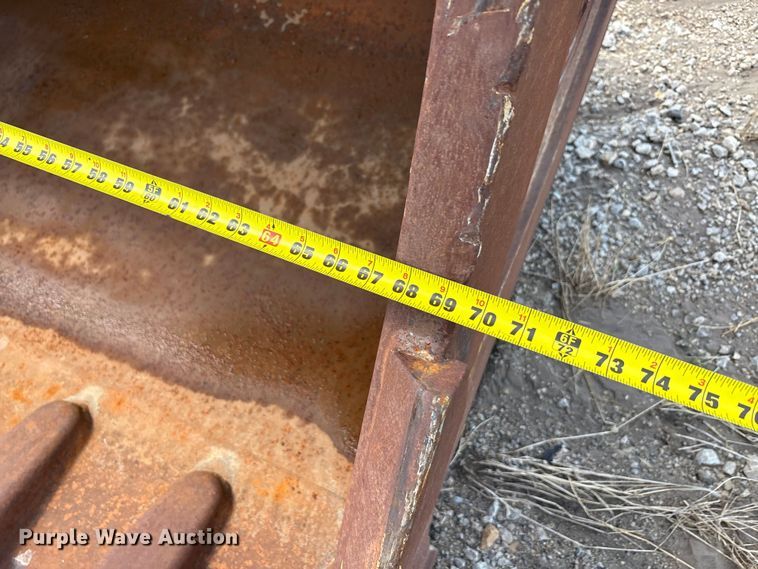 image for item EU0008 2019 John Deere 470G LC excavator