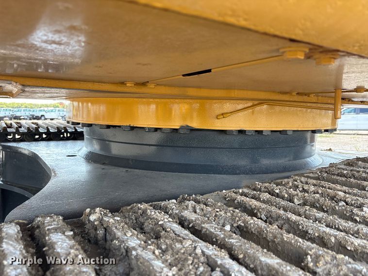 image for item EU0008 2019 John Deere 470G LC excavator