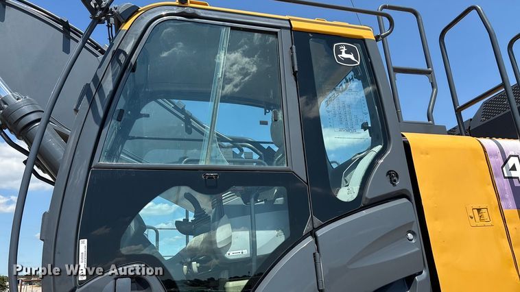 image for item EU0008 2019 John Deere 470G LC excavator