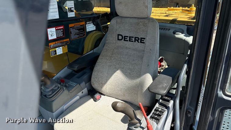 image for item EU0008 2019 John Deere 470G LC excavator