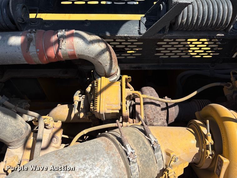 image for item EU0008 2019 John Deere 470G LC excavator