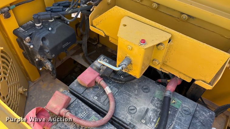 image for item EU0008 2019 John Deere 470G LC excavator