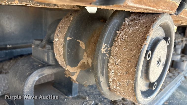 image for item EU0008 2019 John Deere 470G LC excavator